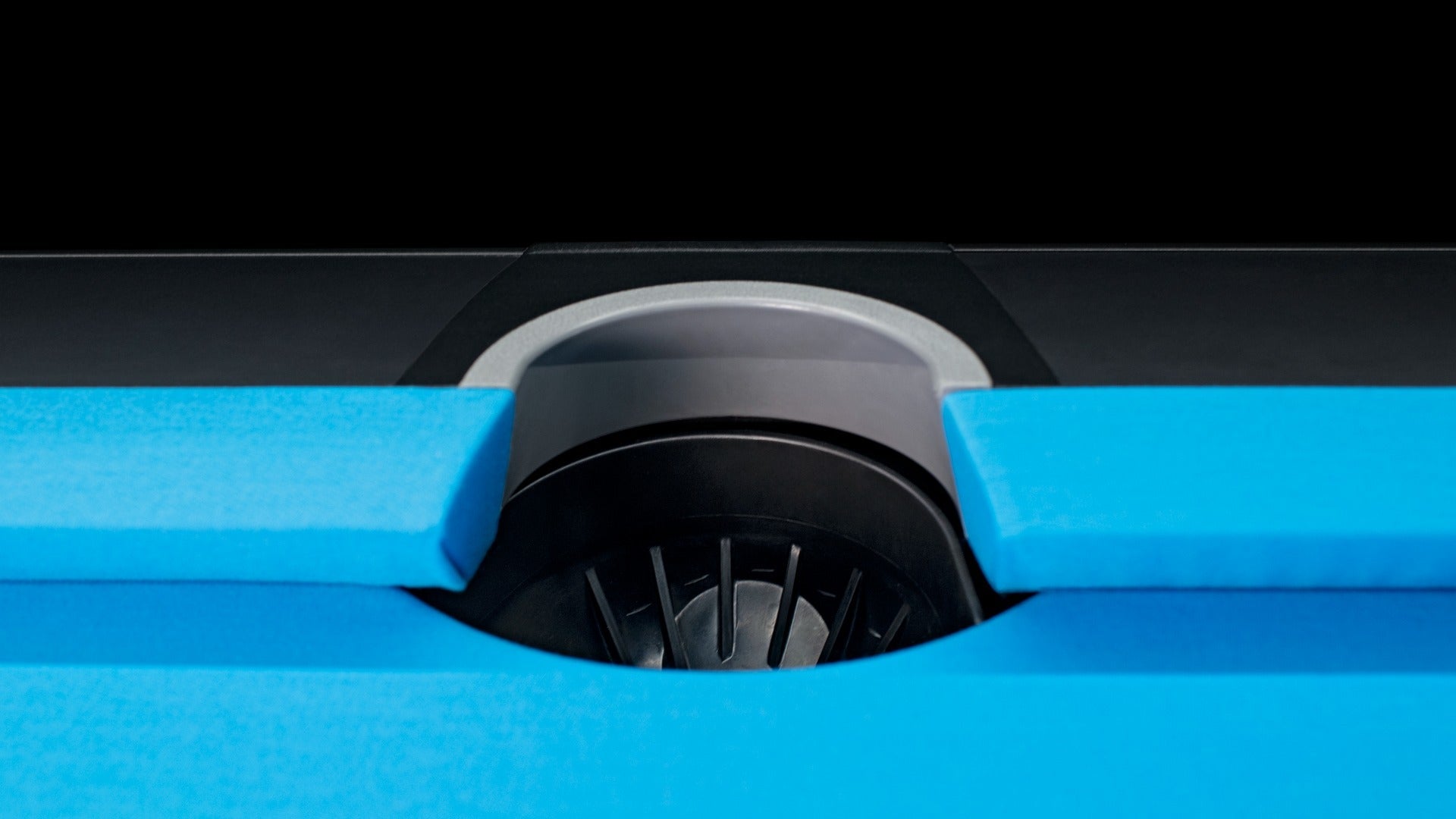 Predator Apex Premier League Edition 7-Foot Pool Table