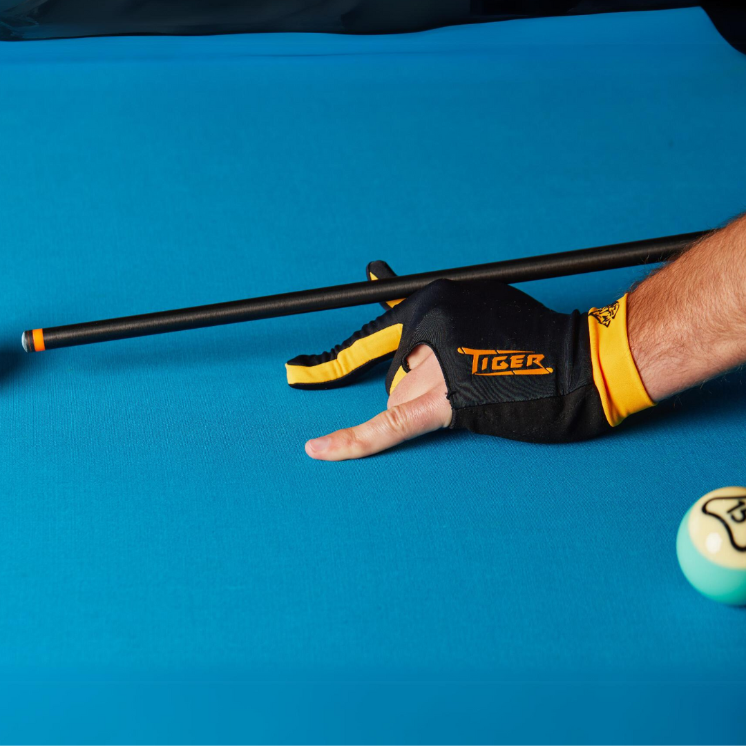 Tiger Billiard Glove
