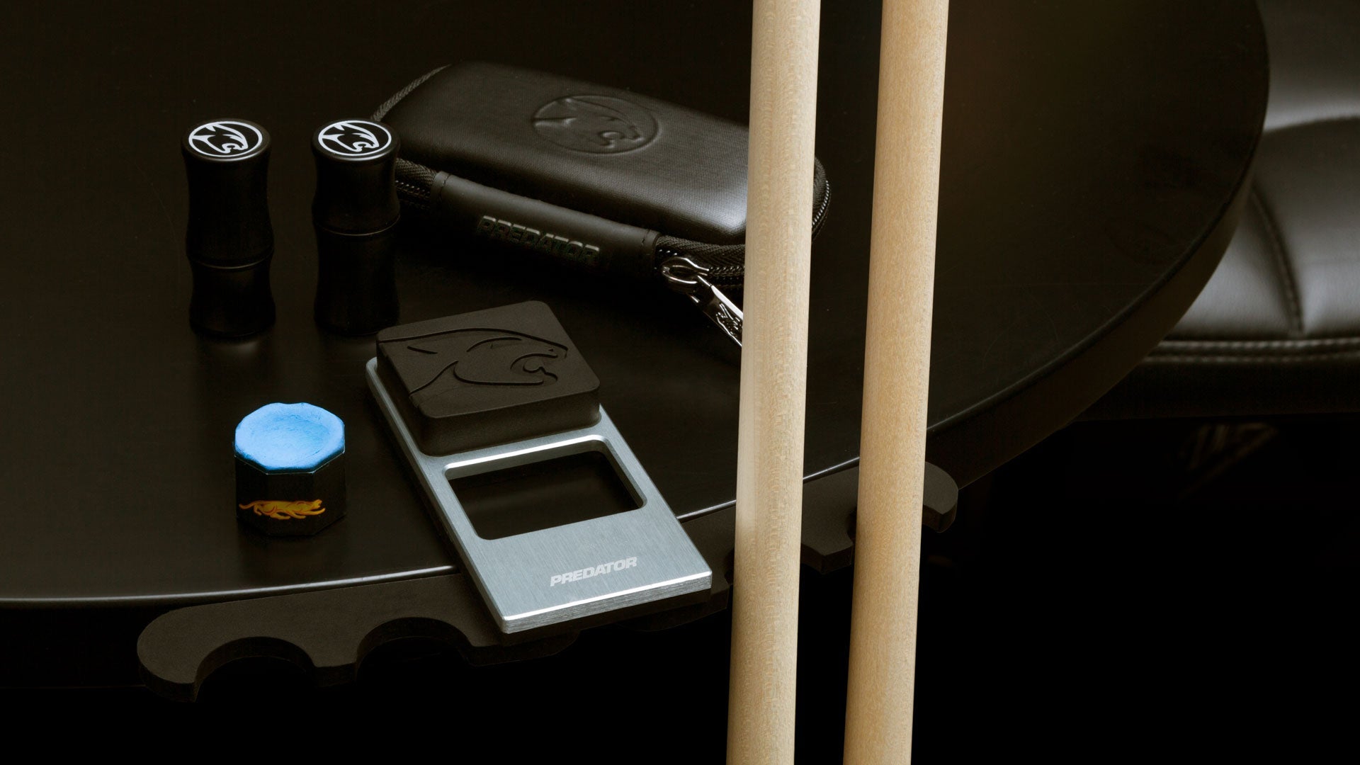 Predator Folding Pool Cue Holder with Case